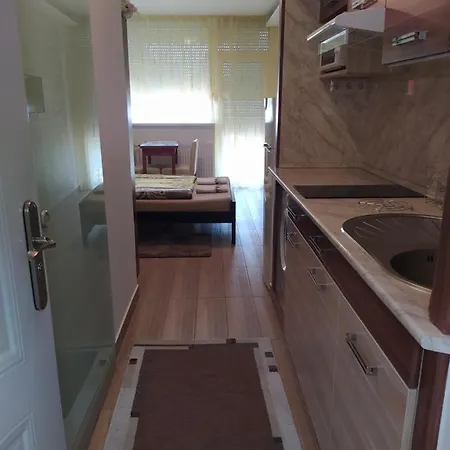 Mira Apartman Lejlighed *